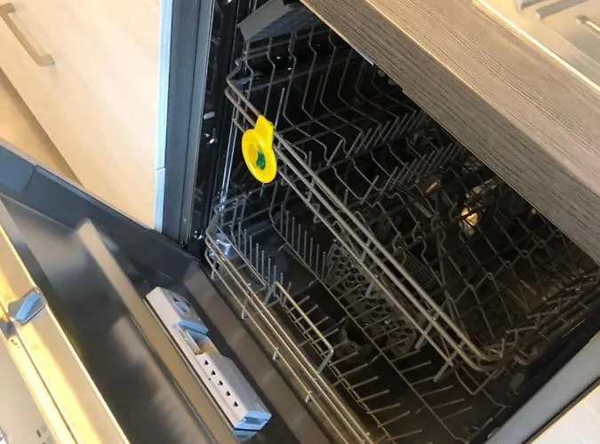 Zentrale Unterkunft In City Appartement *